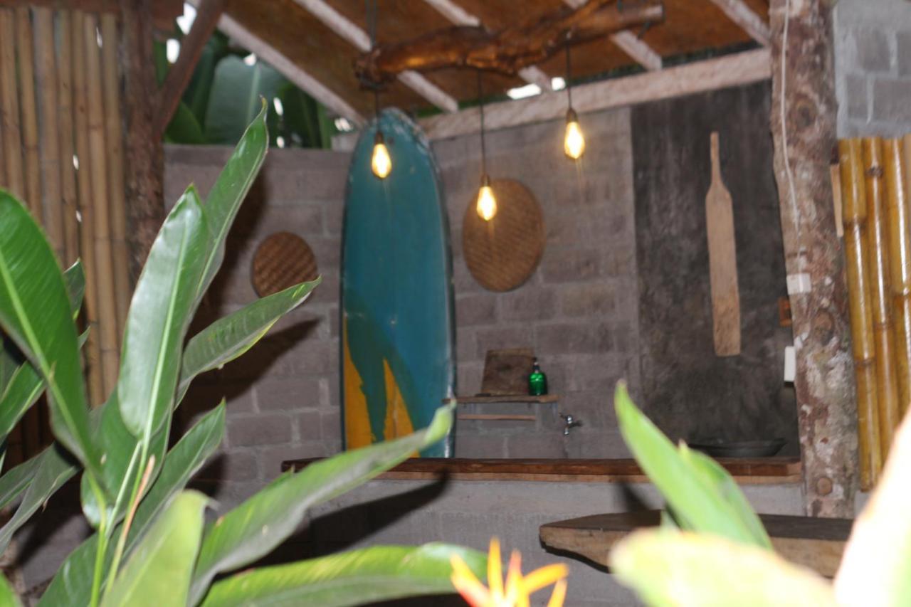 Jungle House - Surf & Stay Pulukan Exterior foto